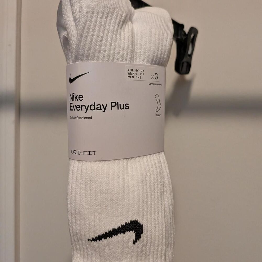 Nike Men's White Socks